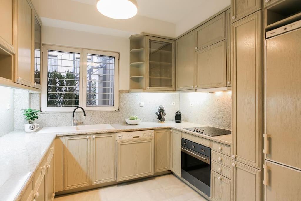 Acropolis Veranda Residence Афіни Екстер'єр фото